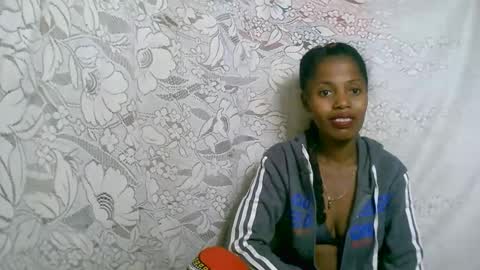 rosia online show from October 2025 01:39:01 AM