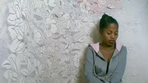 rosia online show from October 2025 02:04:02 AM