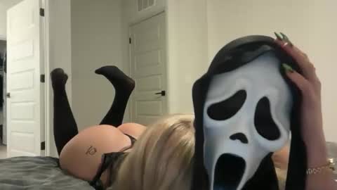Snapshot of rosiecheeksxoxo chatting on October 2025 12:09:01 AM Rosie online show from October 2025 12:09:01 AM
