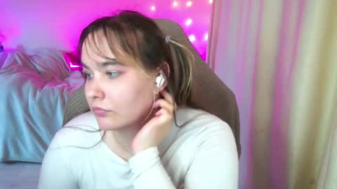 RosieNana online show from April 2026 08:57:02 PM