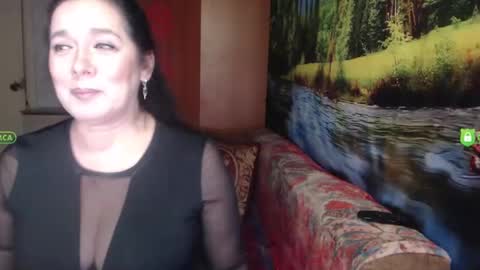 Snapshot of rositasky chatting on January 2025 03:24:02 AM RositaSky online show from January 2025 03:24:02 AM