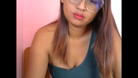 Rositta online show from February 2026 04:05:02 AM