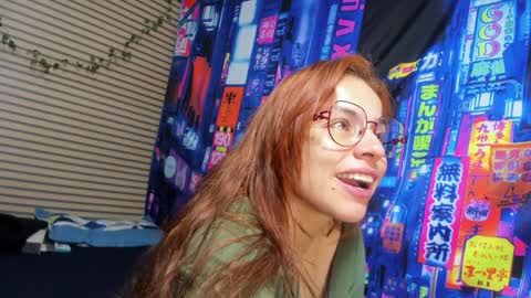 Snapshot of rosse_25 chatting on February 2025 04:14:02 PM Would you like to help me with supplementation and sports suits so I can compete in powerlifting online show from February 2025 04:14:02 PM