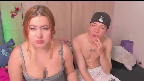Snapshot of rosse_and_jack23 chatting on April 2026 06:05:02 PM rosse and jack online show from April 2026 06:05:02 PM