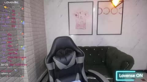 Snapshot of rosse_jeane_v chatting on December 2024 04:25:01 PM rosse jeane v online show from December 2024 04:25:01 PM