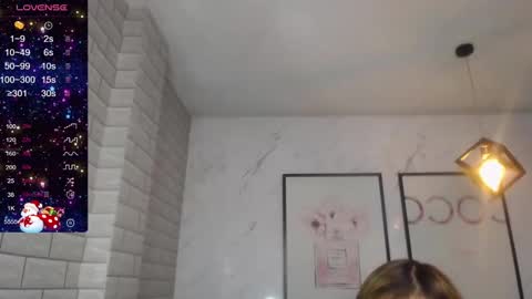 Snapshot of rosse_jeane_v chatting on January 2025 08:22:01 PM rosse jeane v online show from January 2025 08:22:01 PM