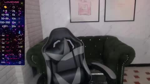 Snapshot of rosse_jeane_v chatting on January 2025 08:54:01 PM rosse jeane v online show from January 2025 08:54:01 PM