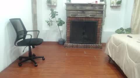 Snapshot of rosse_meyer chatting on October 2025 06:30:01 PM MY NAME IS ROSSE online show from October 2025 06:30:01 PM