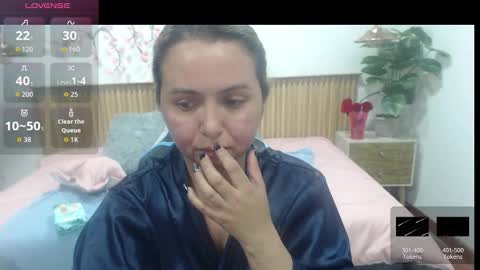 Snapshot of rosse_meyer chatting on November 2025 07:14:02 PM MY NAME IS ROSSE online show from November 2025 07:14:02 PM