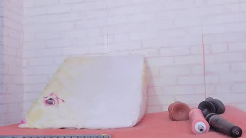 Snapshot of rosse_thompson11 chatting on January 2025 07:21:01 PM rosse_thompson11 online show from January 2025 07:21:01 PM