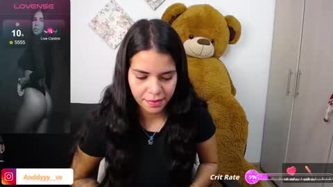 Snapshot of rossebunny25 chatting on November 2025 02:13:01 PM Rosse online show from November 2025 02:13:01 PM