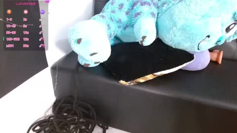 Snapshot of rossett4 chatting on October 2025 05:46:02 PM Rossetta online show from October 2025 05:46:02 PM