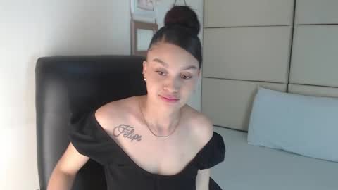 Snapshot of rossi_baker chatting on February 2025 03:26:02 PM Rossi online show from February 2025 03:26:02 PM