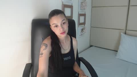 Snapshot of rossi_baker chatting on March 2025 03:27:01 PM Rossi online show from March 2025 03:27:01 PM