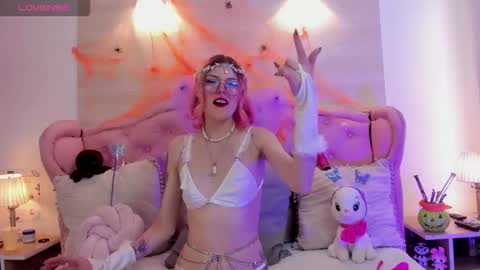 rossiie_hunt_ online show from October 2025 08:10:01 PM