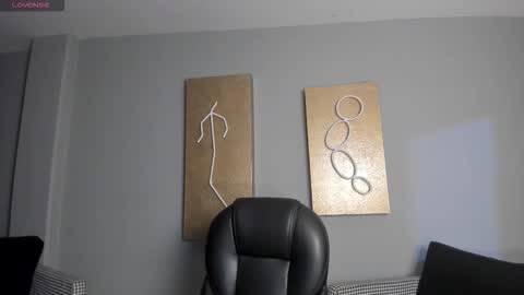 Snapshot of rossirivers chatting on February 2026 12:13:02 PM Rossie Rivers online show from February 2026 12:13:02 PM