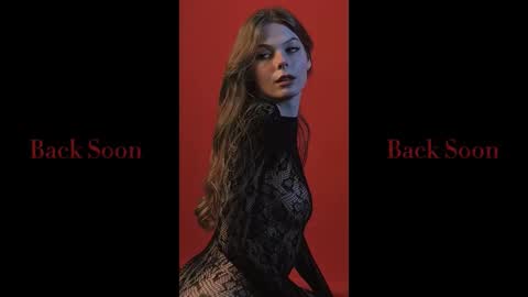 rosy_black_ online show from November 2025 06:19:02 PM