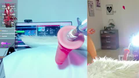 rosy_emely_ online show from February 2026 09:47:02 AM