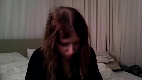 rosy_petal online show from March 2026 08:37:02 PM