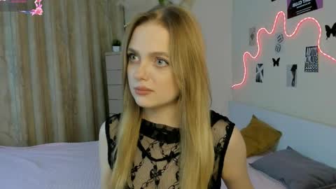 Snapshot of rosy_sigh chatting on May 2026 09:21:01 PM Im Luna online show from May 2026 09:21:01 PM