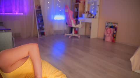 Snapshot of rosyemily chatting on October 2025 01:34:01 PM Hi Im Maria Check my Bio online show from October 2025 01:34:01 PM