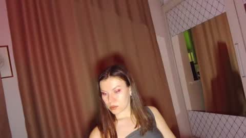 Snapshot of roter_rita chatting on February 2025 02:15:02 AM roter_rita online show from February 2025 02:15:02 AM