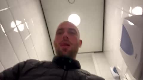 Snapshot of rotteei1 chatting on October 2025 09:01:01 AM rotteei1 online show from October 2025 09:01:01 AM