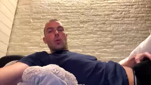 Snapshot of rotteei1 chatting on November 2025 05:24:01 PM rotteei1 online show from November 2025 05:24:01 PM