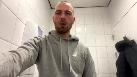 Snapshot of rotteei1 chatting on January 2026 08:41:01 AM rotteei1 online show from January 2026 08:41:01 AM