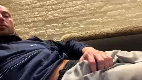 Snapshot of rotteei1 chatting on March 2026 08:27:02 PM rotteei1 online show from March 2026 08:27:02 PM