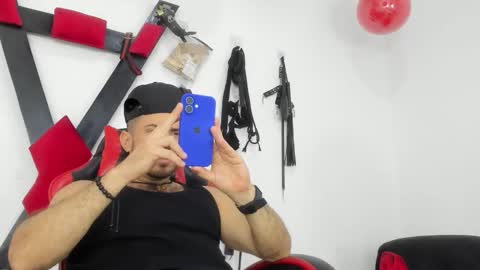 Tommy and Steven online show from December 2025 04:51:01 AM