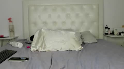 Snapshot of rouse_sexy_hotxx77 chatting on July 2026 04:42:02 PM rouse_sexy_hotxx77 online show from July 2026 04:42:02 PM
