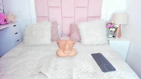 Snapshot of rousefox1 chatting on January 2025 06:33:01 AM Valeria online show from January 2025 06:33:01 AM