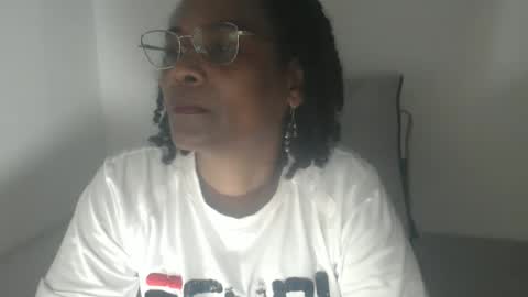 luxa online show from December 2025 01:39:02 PM