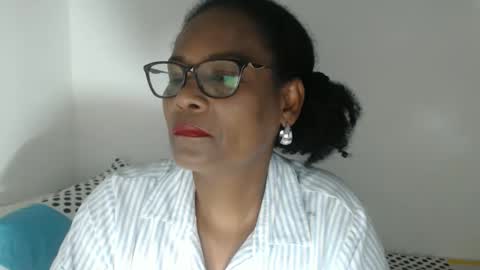 Snapshot of roushlove chatting on March 2026 08:23:02 PM luxa online show from March 2026 08:23:02 PM