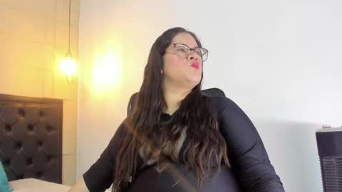 Snapshot of rousmature chatting on March 2026 08:46:01 PM Rous online show from March 2026 08:46:01 PM