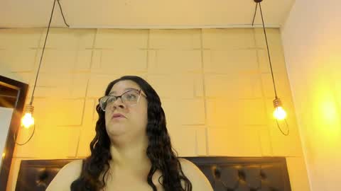 Snapshot of rousmature chatting on April 2026 08:06:02 PM Rous online show from April 2026 08:06:02 PM