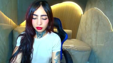 Roux  online show from March 2026 08:30:01 PM