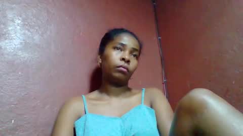 rovaelyah online show from October 2025 05:41:02 PM