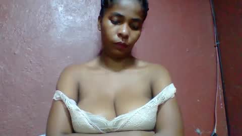 rovaelyah online show from October 2025 02:18:02 PM