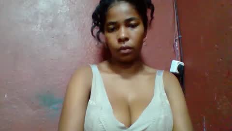Snapshot of rovaelyah chatting on March 2026 03:01:01 AM rovaelyah online show from March 2026 03:01:01 AM