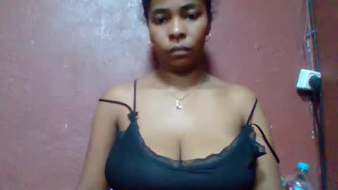 Snapshot of rovaelyah chatting on March 2026 04:34:02 PM rovaelyah online show from March 2026 04:34:02 PM