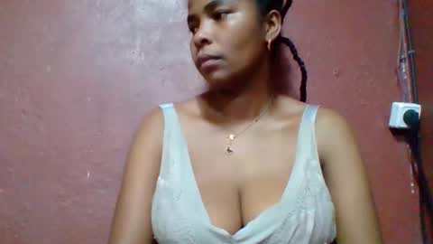 Snapshot of rovaelyah chatting on March 2026 03:11:01 PM rovaelyah online show from March 2026 03:11:01 PM