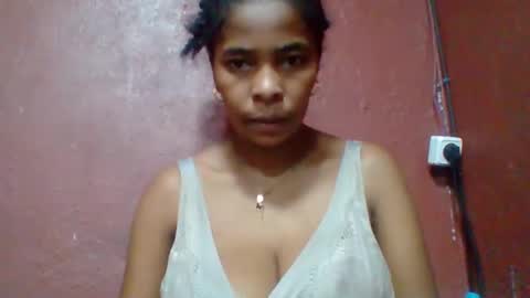 Snapshot of rovaelyah chatting on March 2026 05:08:01 AM rovaelyah online show from March 2026 05:08:01 AM
