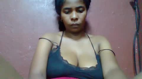 Snapshot of rovaelyah chatting on April 2026 03:51:02 PM rovaelyah online show from April 2026 03:51:02 PM