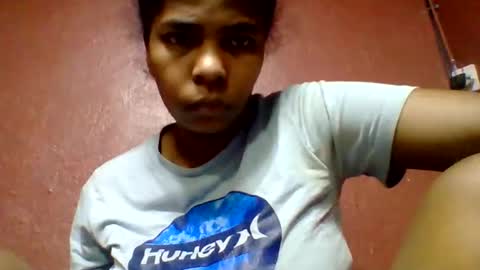 rovaelyah online show from June 2026 01:28:02 AM