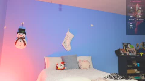 Roxanna online show from December 2024 11:31:02 PM