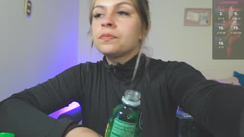 Roxanna online show from January 2025 08:17:01 PM