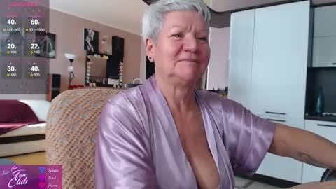 Roxana online show from October 2025 07:47:02 AM