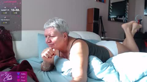 Roxana online show from October 2025 07:06:01 AM